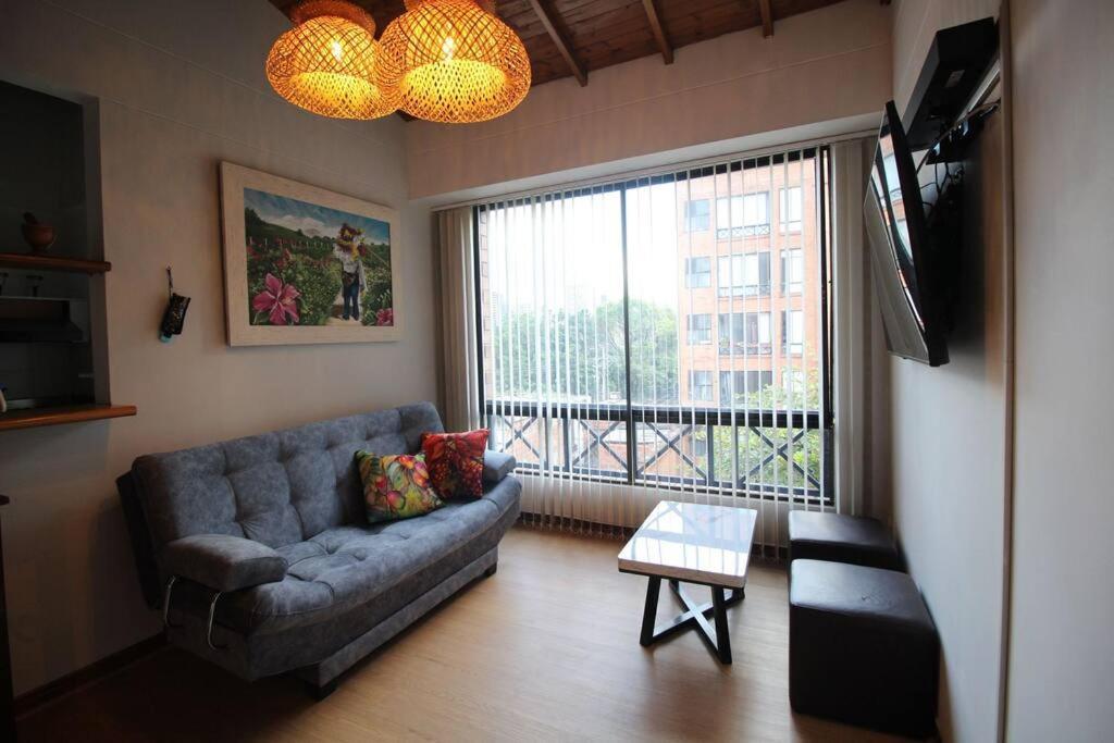 Comodo En El Poblado Medellin